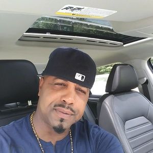 Meet your Posher, Jeffrey